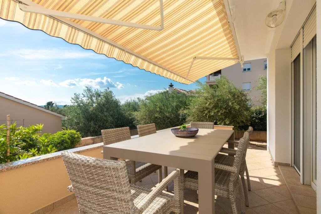 Apartment Natali Punat- Free Parking On Premises Esterno foto