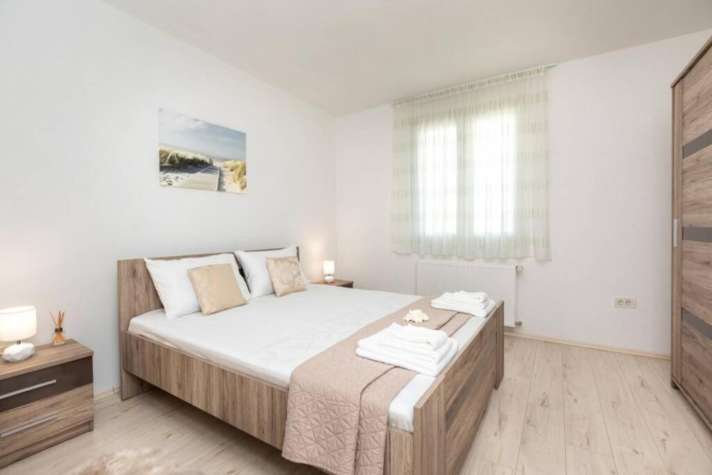 Apartment Natali Punat- Free Parking On Premises Esterno foto